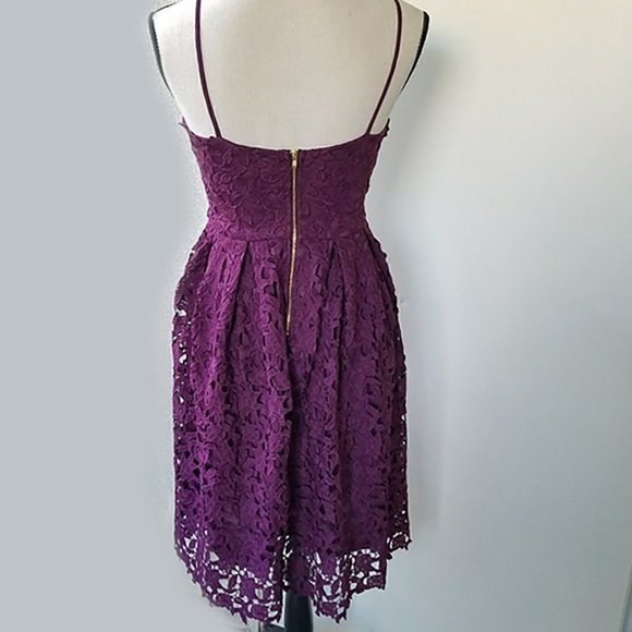 LOVE...ADY Lace Dress S Midi Spaghetti Fit Flare Wine Overlay 2/4 Aqua NWOT 50s - Picture 3 of 14